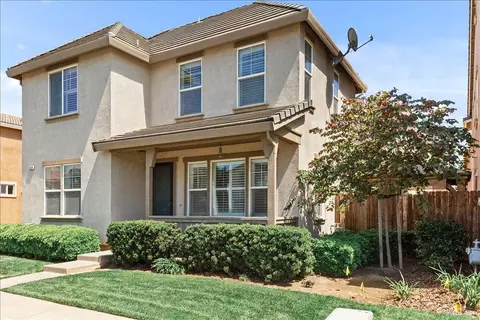 2820 Hawaiian Petrel Ave, Modesto, CA 95355