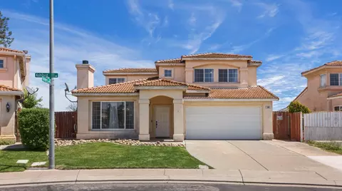 308 Ashford Ave, Manteca, CA 95337