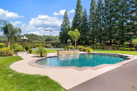 Exterior - 5050 Lexington Cir, Loomis, CA 95650 photo 20 of 22