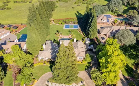 View/Area - 5050 Lexington Cir, Loomis, CA 95650 photo 5 of 8
