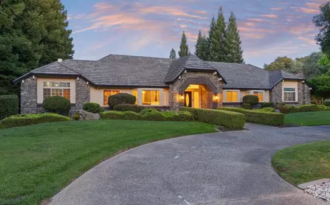 5050 Lexington Cir, Loomis, CA 95650