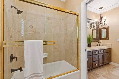 Bath - 5050 Lexington Cir, Loomis, CA 95650 photo 10 of 10