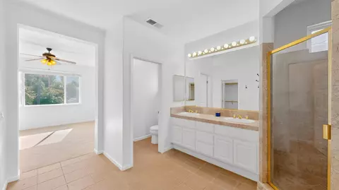 Bath - 4210 Eveningside Ln, Tracy, CA 95377 photo 4 of 4