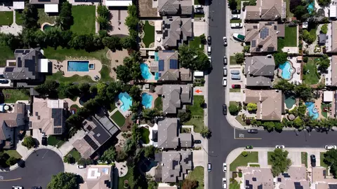 View/Area - 4210 Eveningside Ln, Tracy, CA 95377 photo 6 of 9