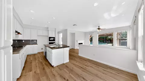 Living - 4210 Eveningside Ln, Tracy, CA 95377 photo 8 of 11