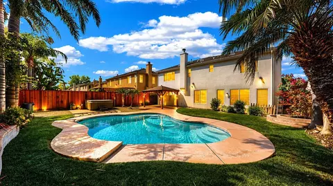 Exterior - 4210 Eveningside Ln, Tracy, CA 95377 photo 5 of 7