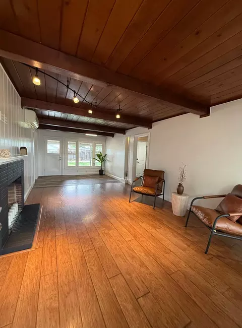 Living - 1417 Giahos Ave, Modesto, CA 95358 photo 1 of 6