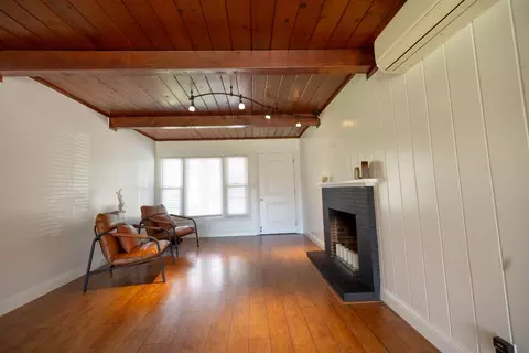 Living - 1417 Giahos Ave, Modesto, CA 95358 photo 3 of 6