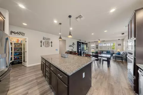 Kitchen - 4727 Sophia Ct, Keyes, CA 95328 photo 3 of 3
