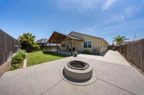 Exterior - 4727 Sophia Ct, Keyes, CA 95328 photo 4 of 6