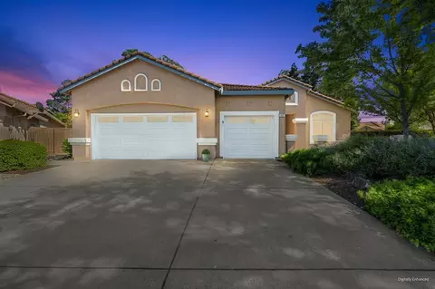 112 Hemingway Ct, Roseville, CA 95747