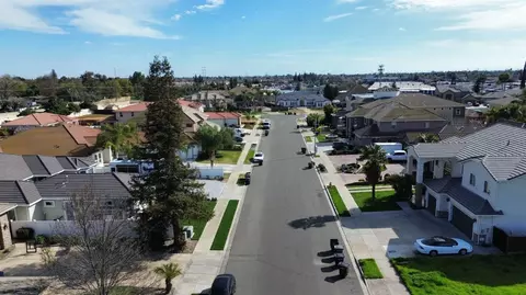 2900 Canyon Falls Dr, Modesto, CA 95351 photo 5