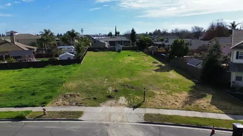 2900 Canyon Falls Dr, Modesto, CA 95351 photo 4