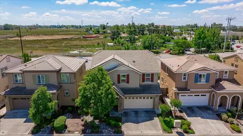 8400 Brooklyn Rd, Sacramento, CA 95829