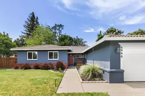 6860 Pocket Rd, Sacramento, CA 95831