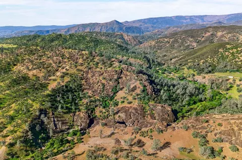 View/Area - 5595 Dream Valley Rd, Red Bluff, CA 96080 photo 3 of 11