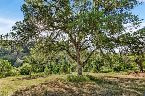5595 Dream Valley Rd, Red Bluff, CA 96080