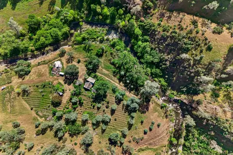 View/Area - 5595 Dream Valley Rd, Red Bluff, CA 96080 photo 2 of 11