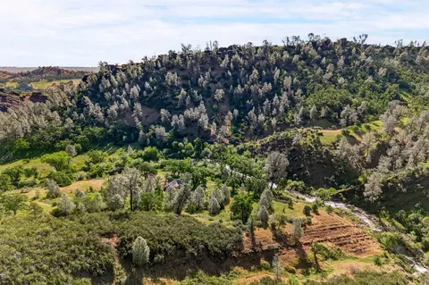 View/Area - 5595 Dream Valley Rd, Red Bluff, CA 96080 photo 9 of 11