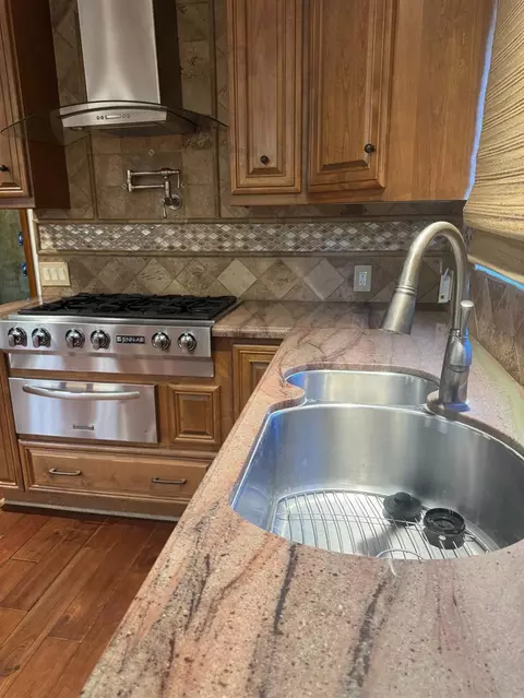 Kitchen - 1205 Camden Pl, Manteca, CA 95336 photo 2 of 4