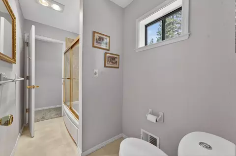 Bath - 3150 Stope Dr, Placerville, CA 95667 photo 5 of 8