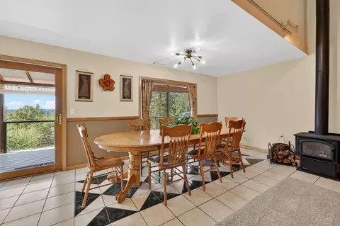 Dining - 3150 Stope Dr, Placerville, CA 95667 photo 2 of 3