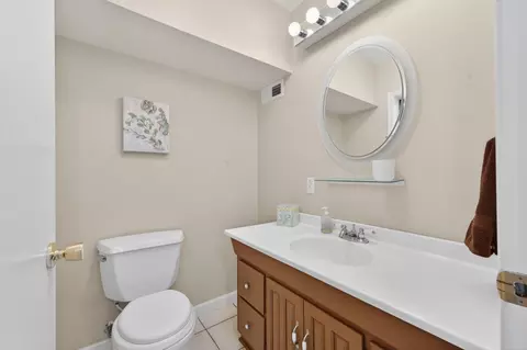 Bath - 3150 Stope Dr, Placerville, CA 95667 photo 1 of 8