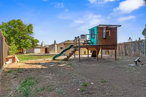 Exterior - 4005 Goldust Dr, Modesto, CA 95355 photo 7 of 9