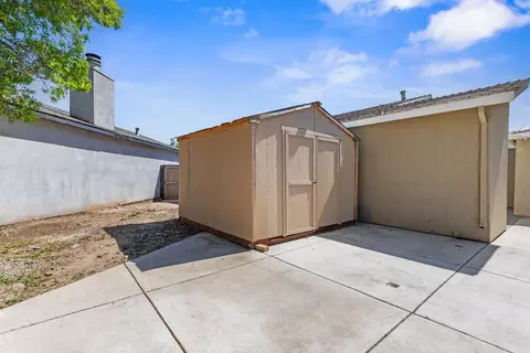 Exterior - 4005 Goldust Dr, Modesto, CA 95355 photo 5 of 9