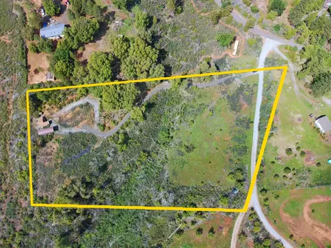 18088 Vista Way, Mokelumne Hill, CA 95245