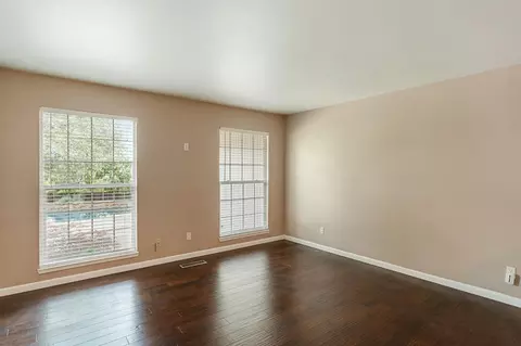 Living - 7249 Pine View Dr, Folsom, CA 95630 photo 4 of 6