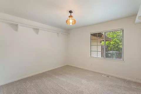 Bedroom - 7249 Pine View Dr, Folsom, CA 95630 photo 1 of 8