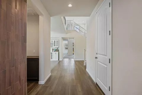 Entry Way - 3264 Showcase Way, Modesto, CA 95356 photo 1 of 2