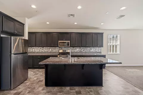 Kitchen - 3264 Showcase Way, Modesto, CA 95356 photo 1 of 2