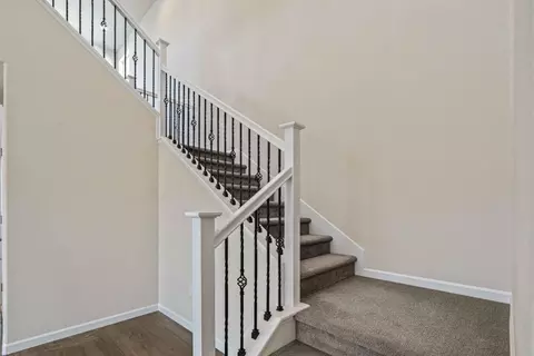 Entry Way - 3264 Showcase Way, Modesto, CA 95356 photo 2 of 2