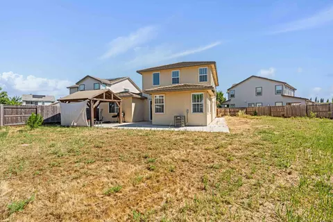 Exterior - 3264 Showcase Way, Modesto, CA 95356 photo 5 of 5