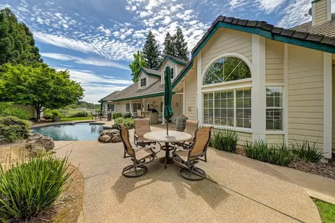 Exterior - 2899 Stagecoach Rd, Placerville, CA 95667 photo 11 of 20
