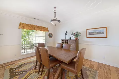 Dining - 2899 Stagecoach Rd, Placerville, CA 95667 photo 3 of 6