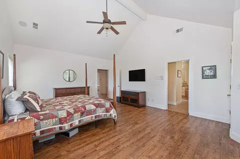Bedroom - 2899 Stagecoach Rd, Placerville, CA 95667 photo 9 of 9