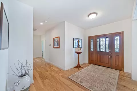 Entry Way - 2899 Stagecoach Rd, Placerville, CA 95667 photo 2 of 5