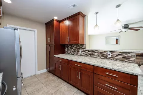 902 Meladee Ln, Galt, CA 95632 photo 16