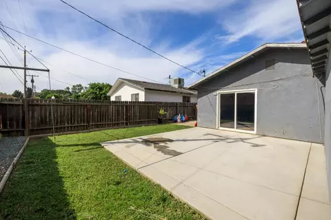 902 Meladee Ln, Galt, CA 95632 photo 29