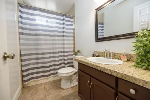 902 Meladee Ln, Galt, CA 95632 photo 25