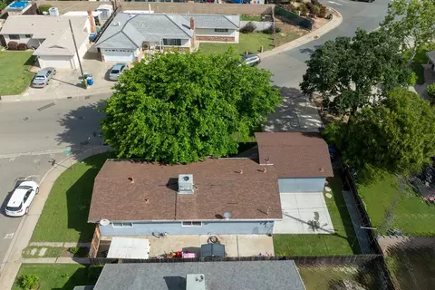 902 Meladee Ln, Galt, CA 95632 photo 36