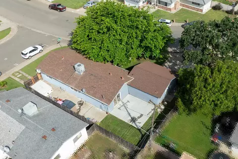 902 Meladee Ln, Galt, CA 95632 photo 37