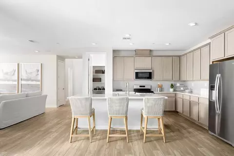 4088 Valance Way, Rancho Cordova, CA 95742