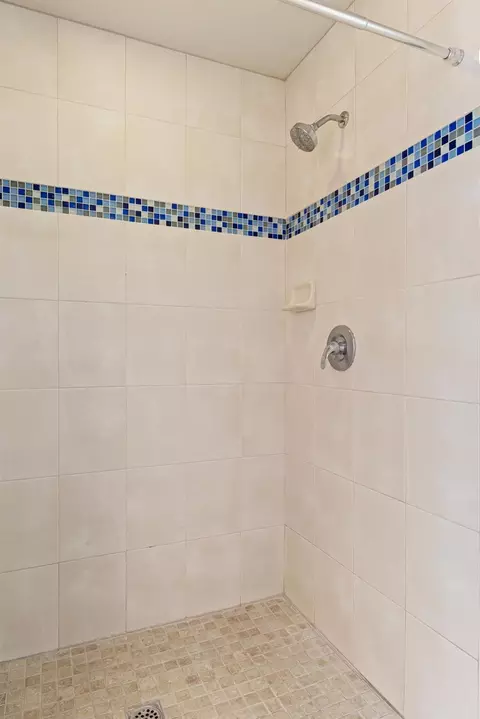 Bath - 7396 Callison, Penryn, CA 95663 photo 8 of 9