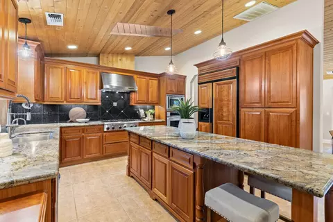 Kitchen - 7396 Callison, Penryn, CA 95663 photo 2 of 8