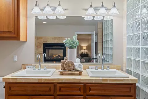 Bath - 7396 Callison, Penryn, CA 95663 photo 5 of 9