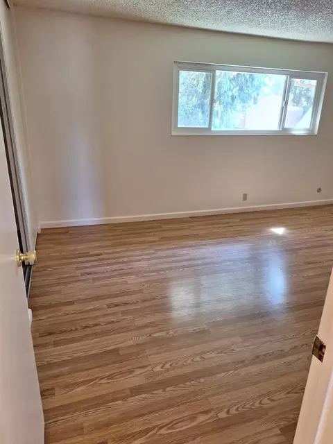 Bedroom - 2007 Alta Loma St, Davis, CA 95616 photo 6 of 7
